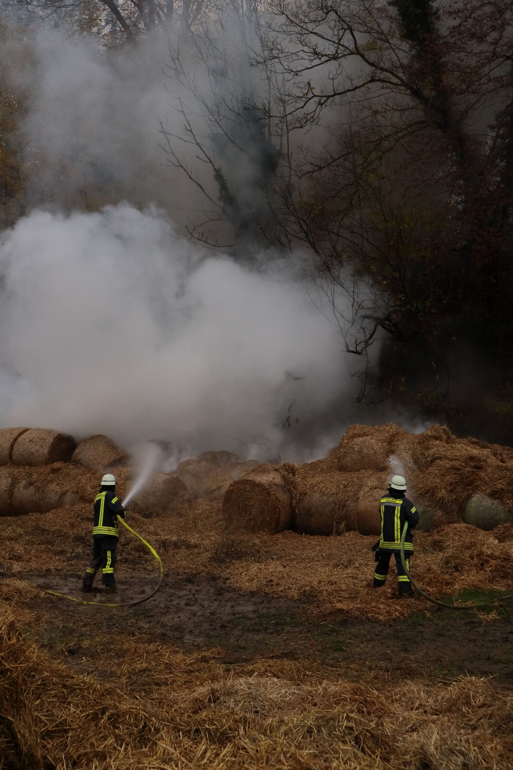 Strohmietenbrand im Jahr 2021 in Gruiten